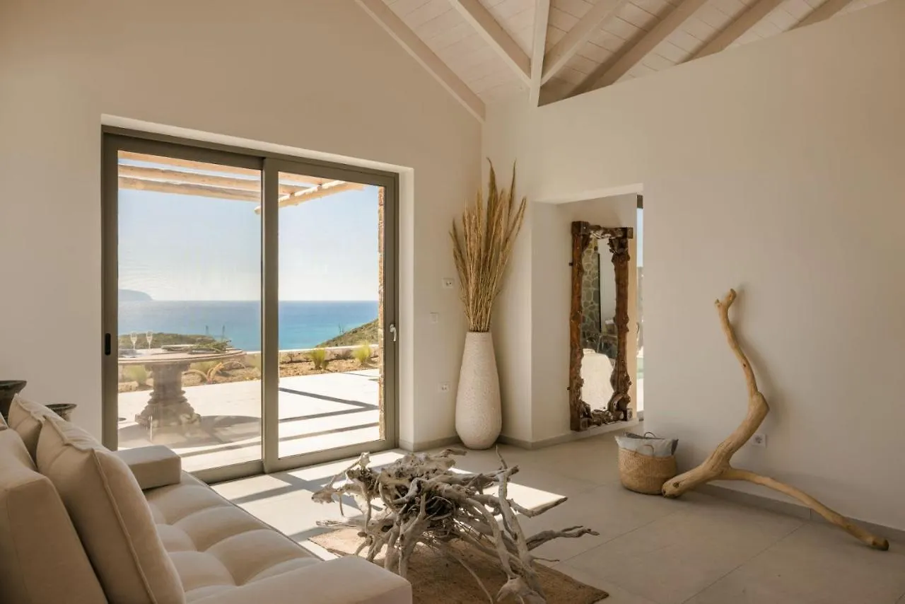 Villa Spathes Suites Kefalonia - Luxury Suites Ratzaklion Greece