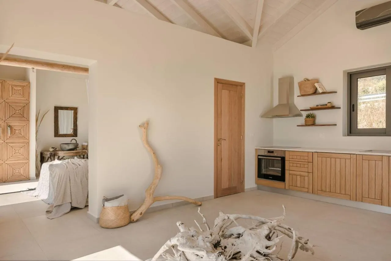 Villa Spathes Suites Kefalonia - Luxury Suites Ratzaklion
