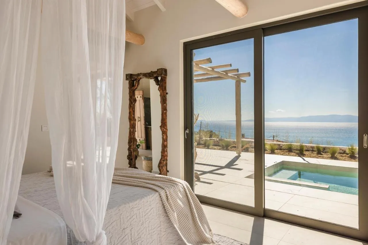 Spathes Suites Kefalonia - Luxury Suites Ratzaklíon